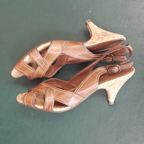 Predictions High Heels - Slingbacks - Picture 3 of 7